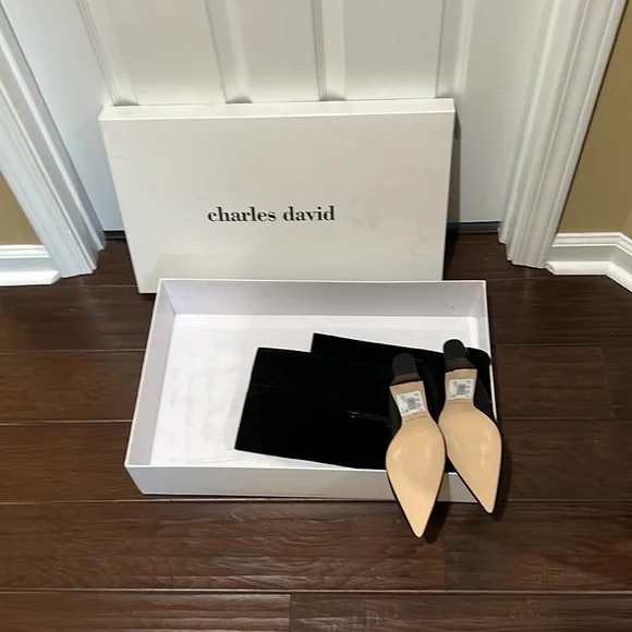 Charles David Suede Overlay Leather boot - Picture 5 of 7